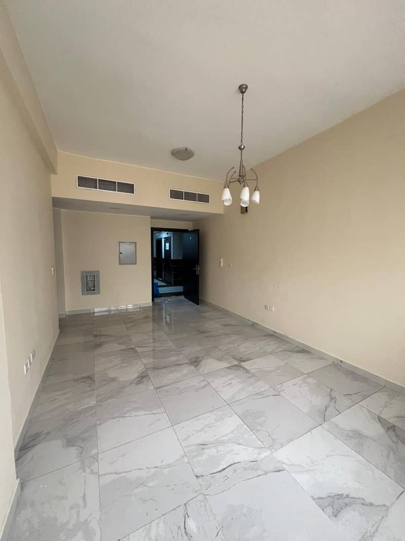 We're more than just a service. Because you deserve the best. In the heart of the city, close to everything you need. A well-appointed residence combi