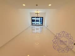 شقة في بناية تريو،البرشاء 1،البرشاء 1 غرفة 82000 درهم - 14816097