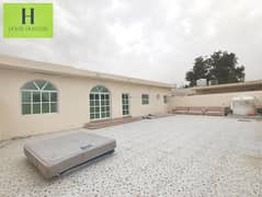 فیلا في الجزات 5 غرف 85000 درهم - 14819271