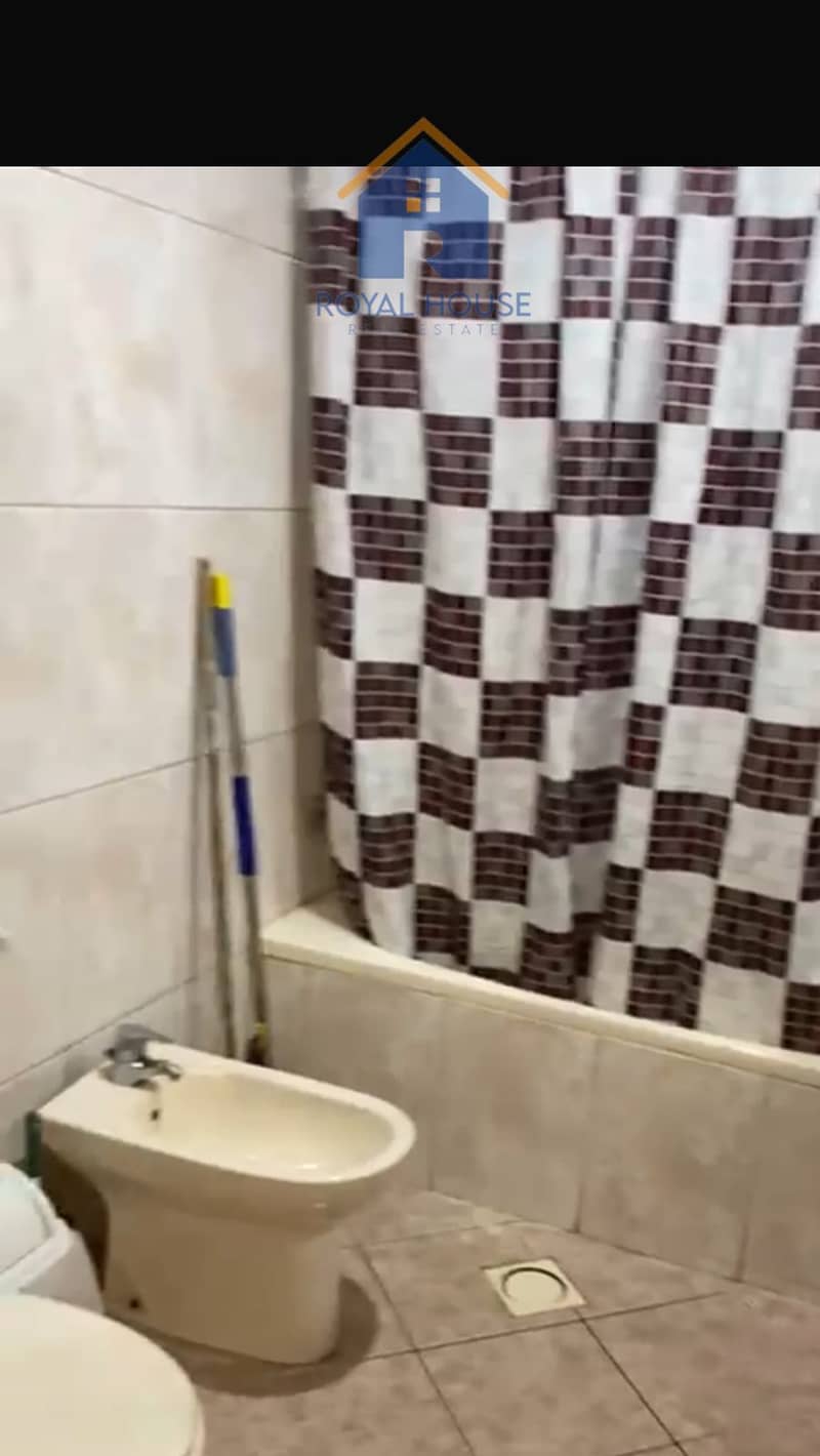 23 16187. jpg