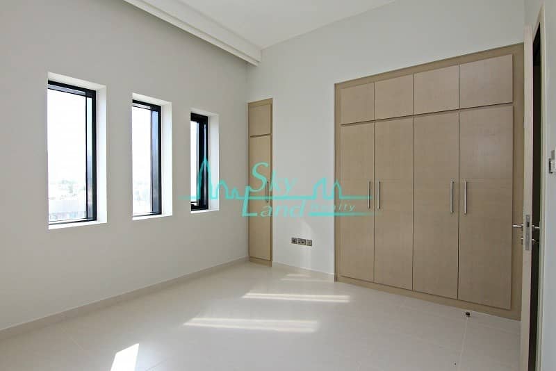 9 Brand new 2 bed apartment in a prime location of Jumeirah 1