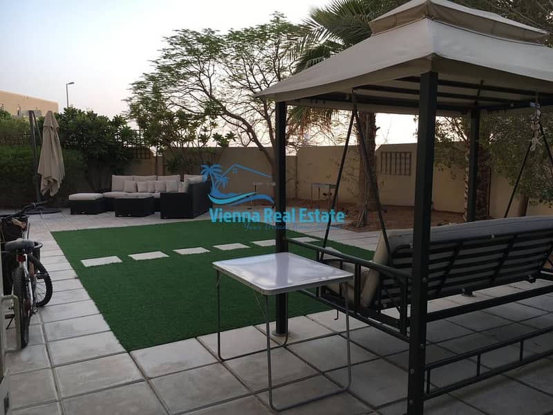 5 bed corner modified extra large garden villa for sale