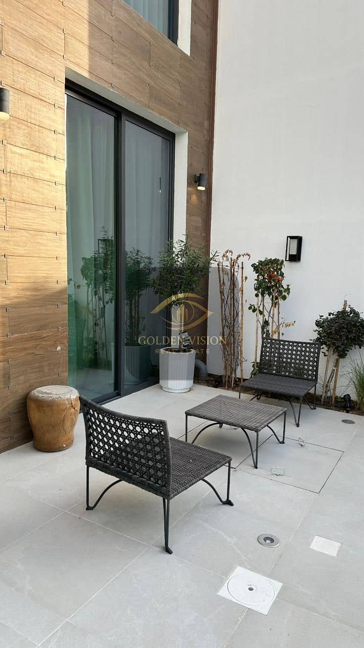 8 Backyard - Swimming Pool (9). jpeg