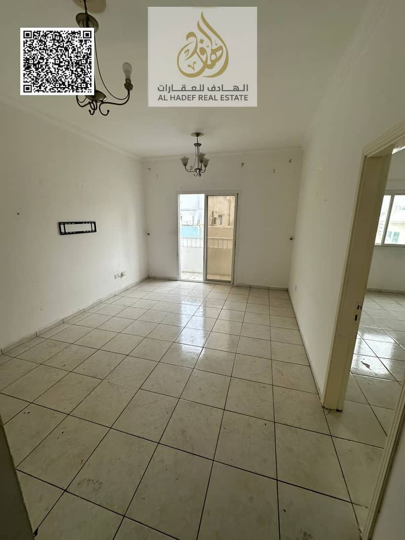 One-bedroom apartment with a living room for annual rent in Al-Naeemiyah, King Faisal area.