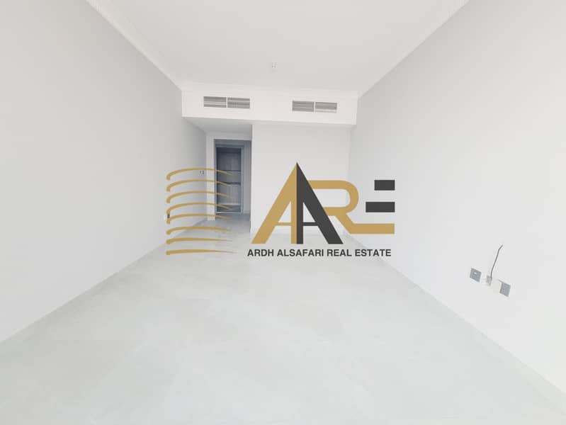Spacious Apartment 1bhk with balcony and 2 washroom master bedroom open view sarab community aljada area