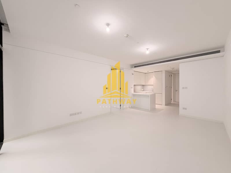 SPACIOUS | 2BHK VIEW | PARKING AMENTIES