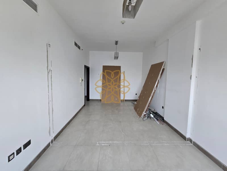 1bhk Apartment With Master Bedroom Wardrobe Sharjah Rolla Bus Stop