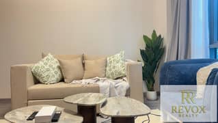 شقة من 4 غرف نوم | بوتيك 7 | مفروشة | إطلالات على وسط المدينة والشارع