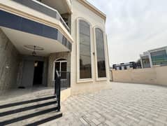 أول ساكن (جديدة بالكامل) تشطيب حديث سوبر لوكس تصميم عملي ومناسب للعائلات مجلس مستقل بمدخل خاص حديقة واسعة وتراس كبير /باركن داخلي يتسع لعدة سيارات