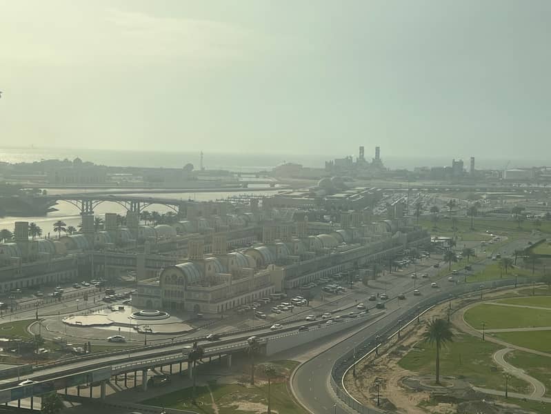 Balcony with open view | Free parking | Spacious | Prime location | Deferred deposit | Flexible payment | Free maintenance year-round