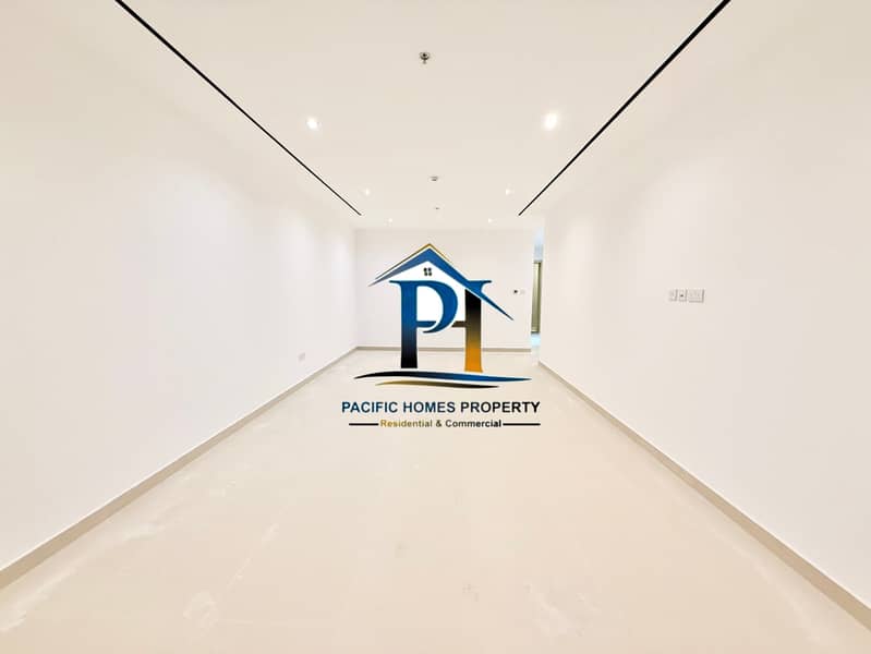 1 Month Free . . Br@nd New . . Luxurious 2 Bhk Apt 4 Bath . . Maids Room @ All Facilities just 90 k