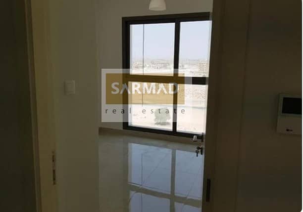 2 BHK with kitchen appliances in Green Diamond Arjan 2 BHK with kitchen appliances in Green Diamond Arjan