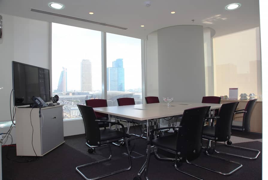 Call us to discover your perfect private office now.