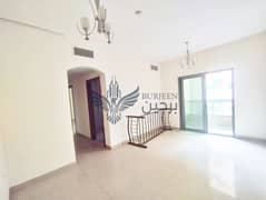 شقة في منطقة الرولة 1 غرفة 30000 درهم - 14795139