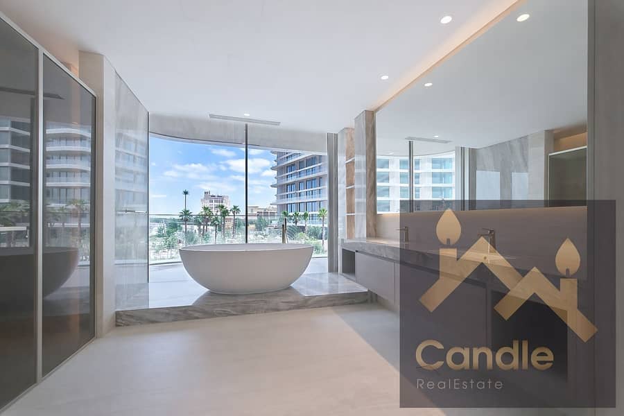 9 master bathroom. jpg