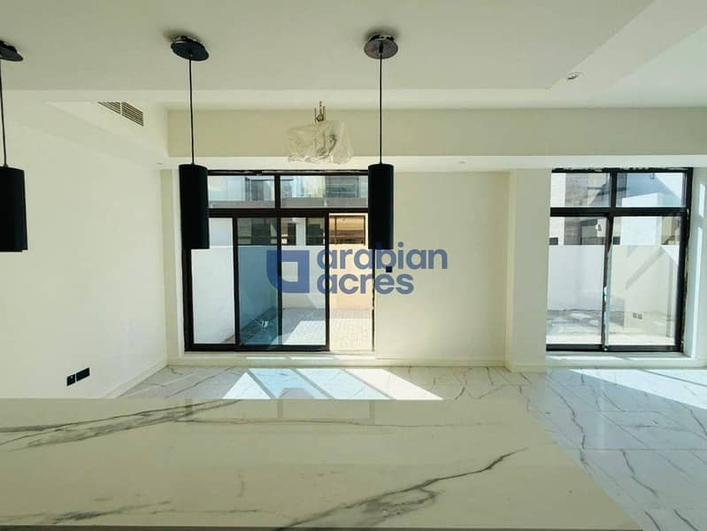 Corner Unit | Close to Pool | Price Reduced - Image 2