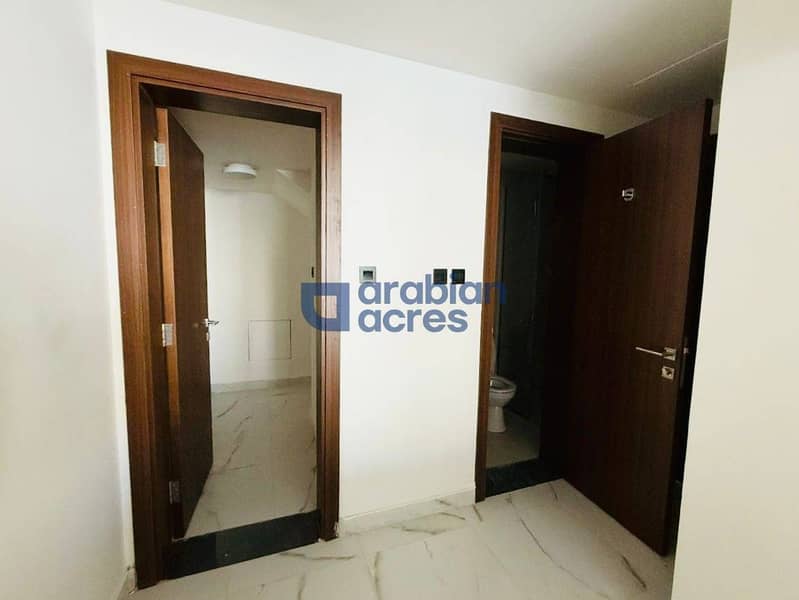 Corner Unit | Close to Pool | Price Reduced - Image 8