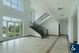 Vacant Now |Spacious Garden Hall|Skyline View