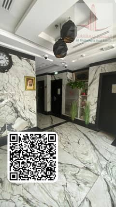 غرفة وصالة مع بلكون موقع ممتاز مساحة كبيرة