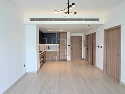 1 habitación Apartamento para en Alquiler en Dubai Marina, Dubai - Leaving Room 02. jpg