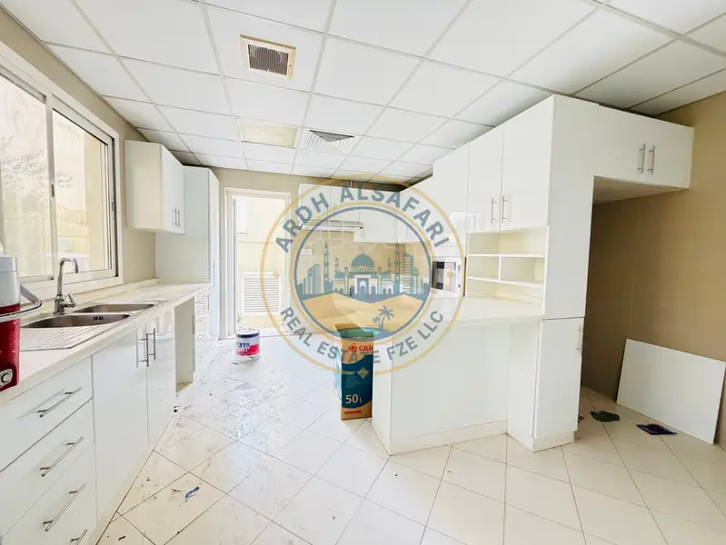 Luxury Family Villa: 5 Bedrooms, 2 Halls, Maid & Driver Room, Large Garden – 155K - View 5