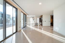 Spacious | High End | Elie Saab Branded Villa