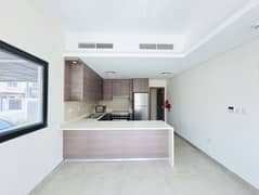 فیلا في مدينة الشارقة المستدامة،الشغرافة 1،الرحمانية 3 غرف 140000 درهم - 14837031