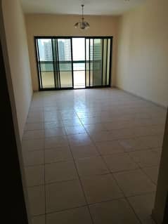 شقة في المجاز 2،المجاز 1 غرفة 33000 درهم - 14481961