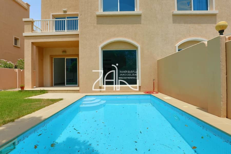 Exclusive! Corner Single Row 5 BR Villa with Pool Exclusive! Corner Single Row 5 BR Villa with Pool