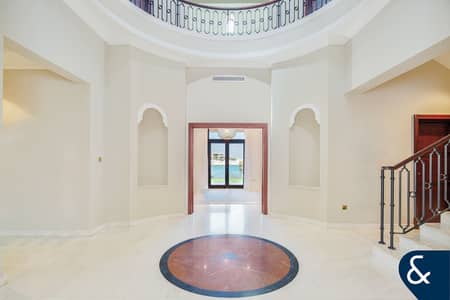 6 Bedroom Villa for Rent in Palm Jumeirah, Dubai - Luxury Signature Villa | Beach Marina View 6 Bedroom Villa for Rent in Palm Jumeirah, Dubai - Luxury Signature Villa | Beach Marina View