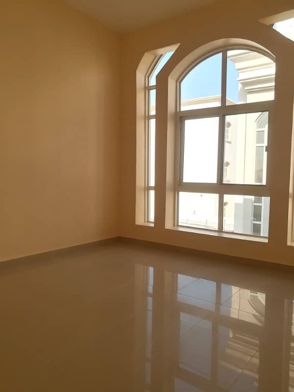SPACIOUS AND ELEGANT 4BHK WITH MAID ROOM -MBZ CITY
