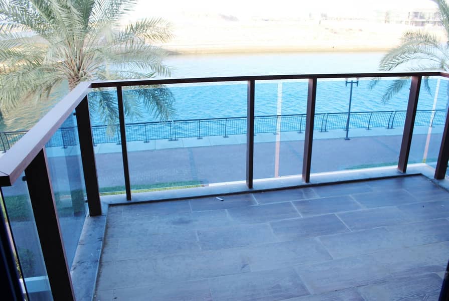 Outstanding| Lagoon View| 3 Bedroom | Lagoon Walk Outstanding| Lagoon View| 3 Bedroom | Lagoon Walk