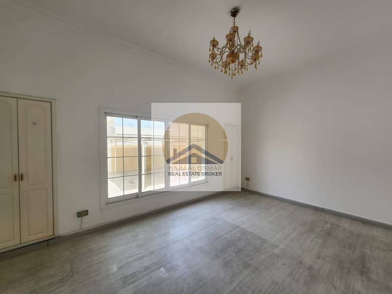 NEAR TO RIGGA METRO 1BHK 65K IN 4 CHEQUES FOR FAMILY