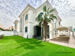 Private Corner Villa|Shared Pool|Maids