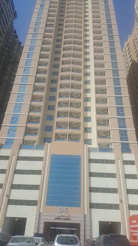 شقة في بارادايس ليك B5 بارادايس ليك مدينة الإمارات‬ 4 غرف 32000 درهم - 4419457