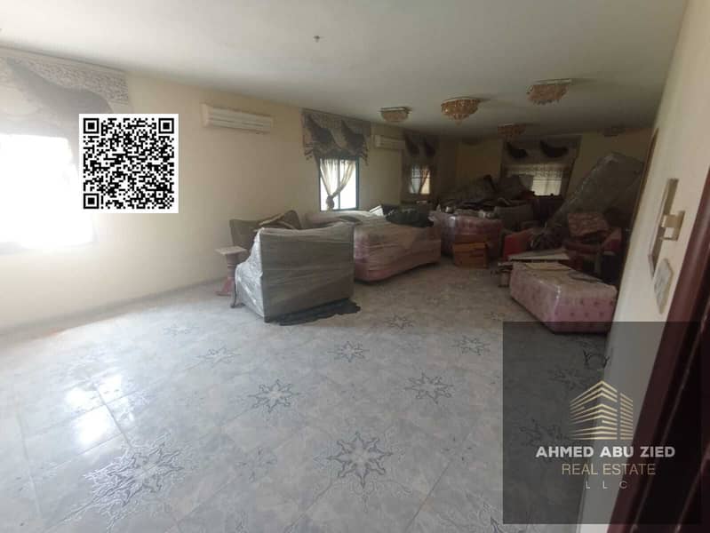 Largest apartment space in Ajman | 4 BHK | 6balconies | Maid’s room | Laundry room | Large storage room | Spacious majlis | Easy access to Dubai Exit