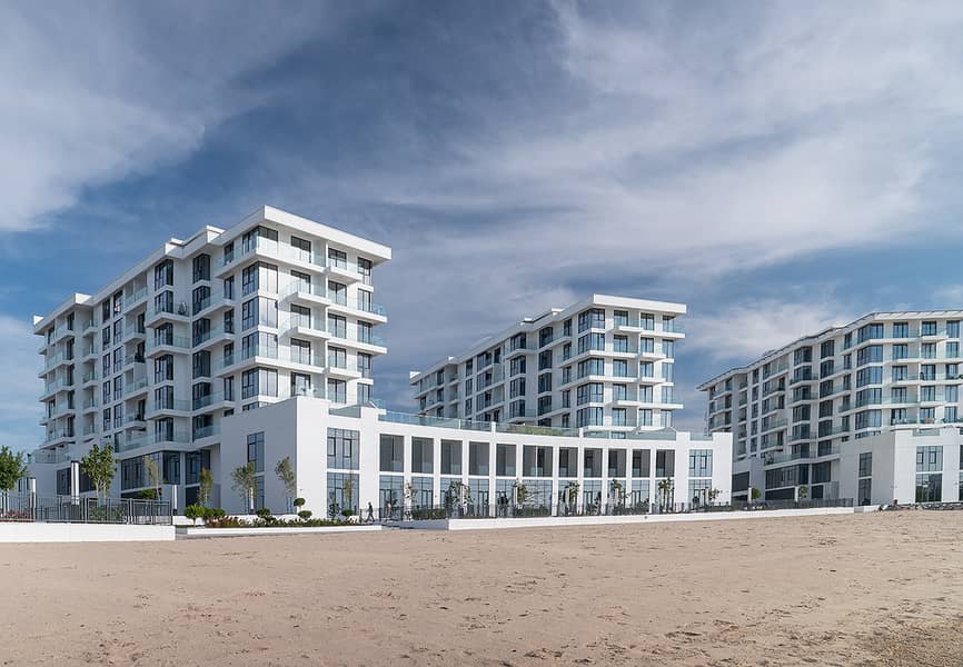 33 APT314BLUEBAYWALK74. png