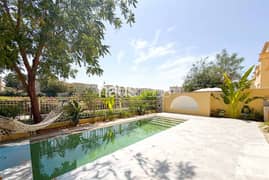 فیلا في الينابيع 9،الينابيع 4 غرف 350000 درهم - 14837520