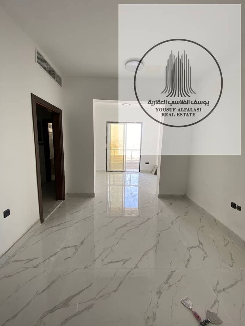 Studio ,first occupancy, balcony, separate kitchen, very spacious, prime location close to amenities