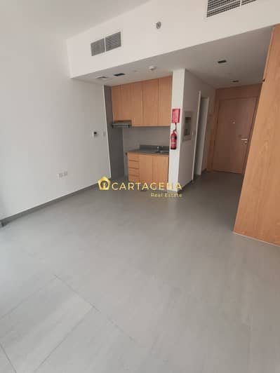 Estudio para en Alquiler en Muwaileh Commercial, Sharjah - WhatsApp Image 2026-03-30 at 14.59. 44 (1). jpeg Estudio para en Alquiler en Muwaileh Commercial, Sharjah - WhatsApp Image 2026-03-30 at 14.59. 44 (1). jpeg