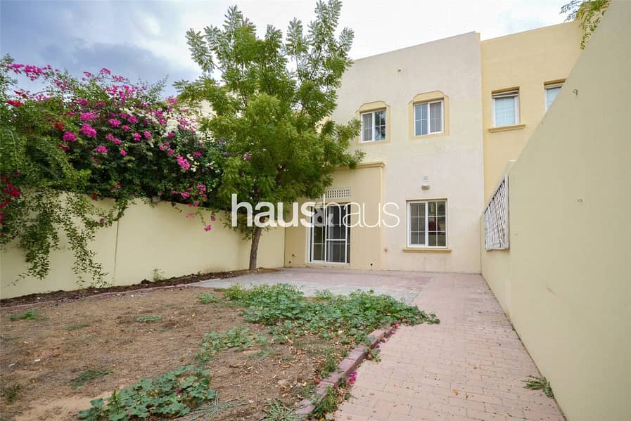 Prime Location | Immaculate | Type 4M Prime Location | Immaculate | Type 4M