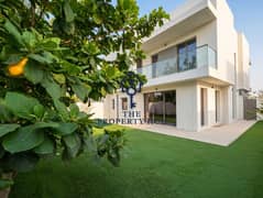 فيلا 4 غرف وحديقة واسعة | إطلالة على ملعب الجولف