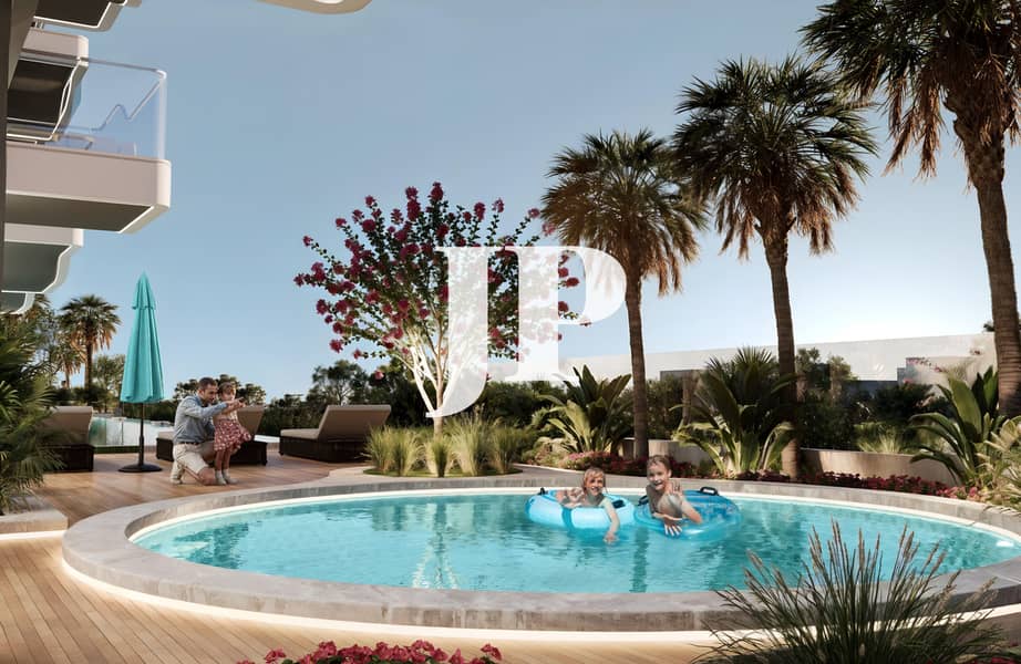 17 Kids pool. png