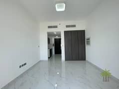 Modern Urban Living | Sun-Drenched Studio in Time 1 | Rooftop Pool