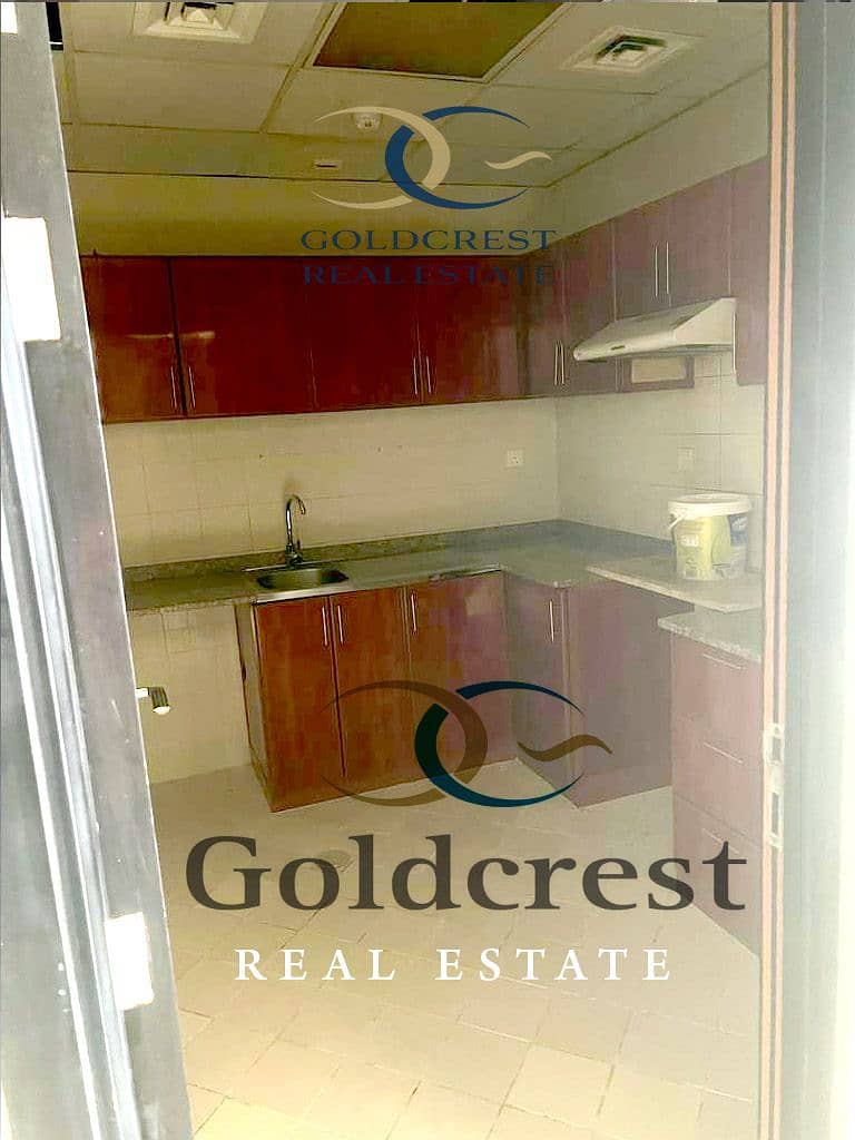 6 Closed Kitchen