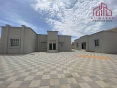 فيلا زاوية واسعة بـ 4 غرف ماستر - الظيت الجنوبي، بلوك 7