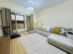 غرفة نوم واحدة مفروشة | الثيال 3 | إطلالة على المسبح والفناء