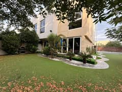 Luxurious 4 bedroom with private swimming pool villa for rent