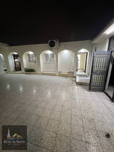 6 Cпальни Вилла Продажа в Аль Сабха, Шарджа - ي2. jpeg