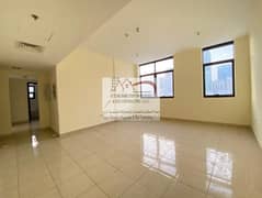 شقة في شارع حمدان 2 غرف 80000 درهم - 14850498